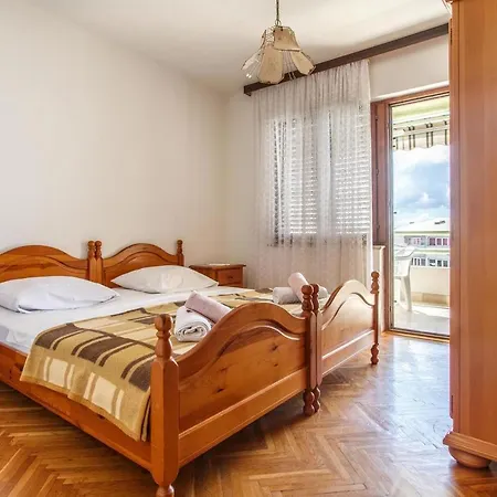 Nemira 15727c Omiš